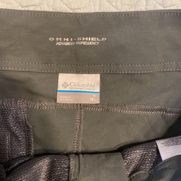 Columbia pants - Picture 2 of 4